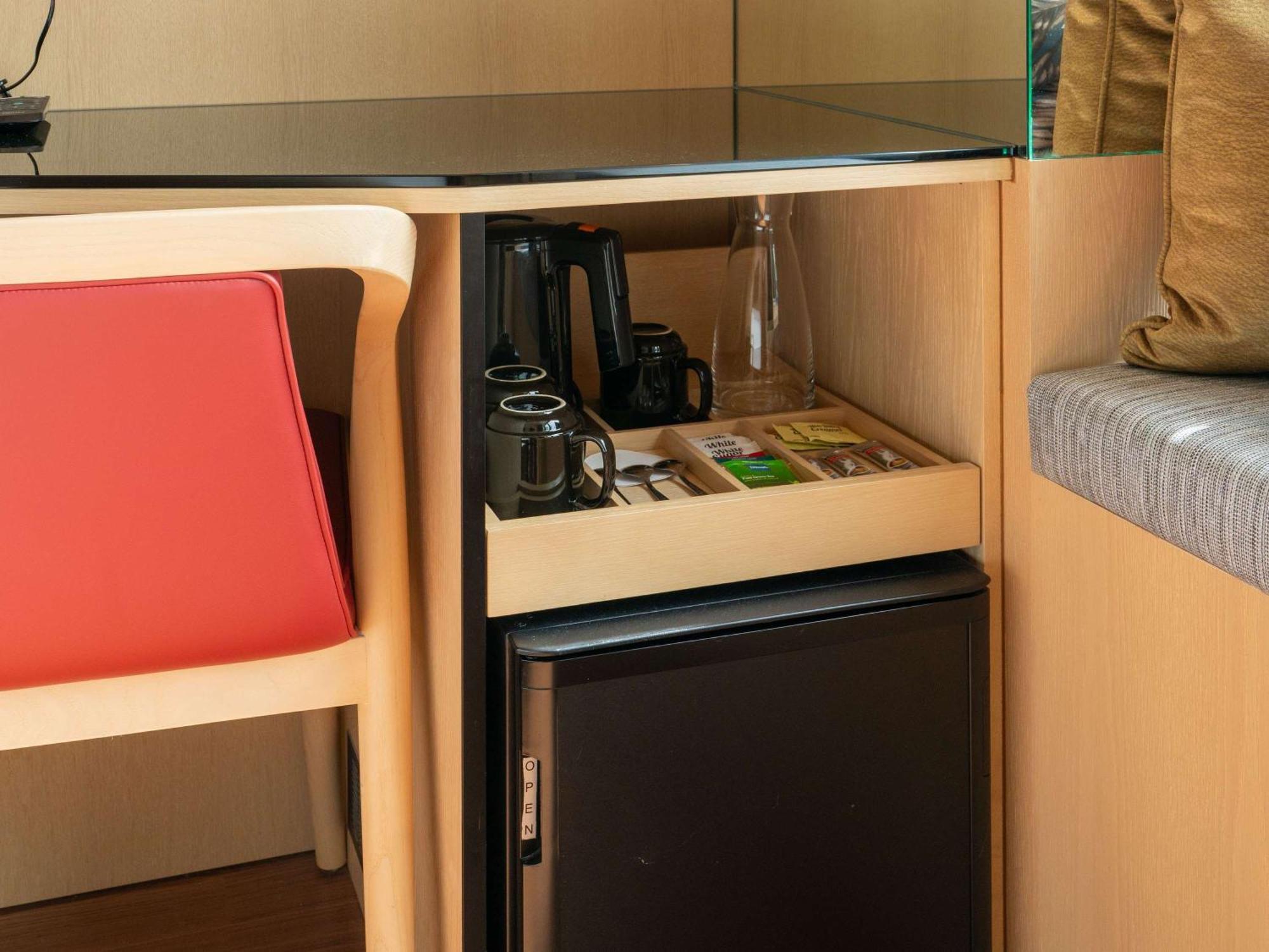 Ibis Singapore On Bencoolen - Newly Renovated Экстерьер фото